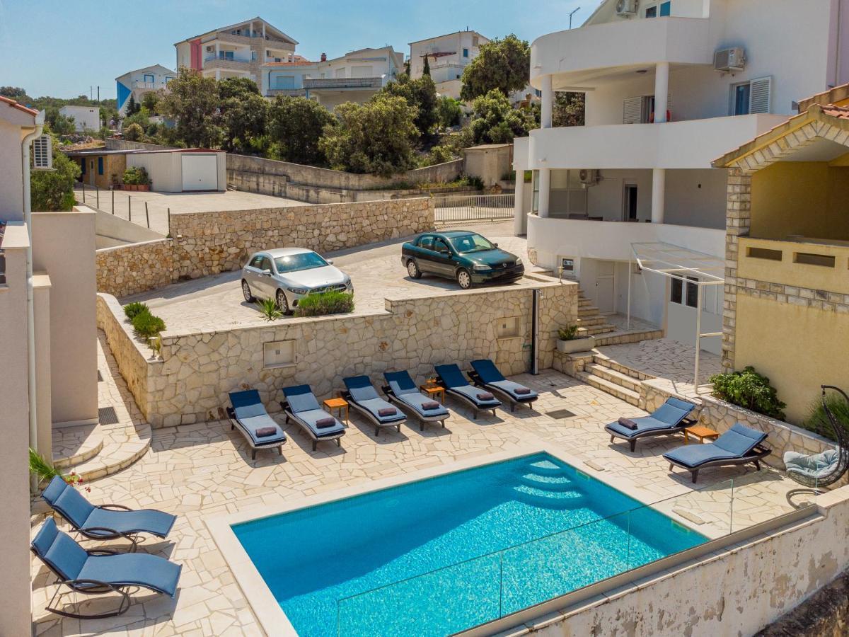 Villa Mona Apartments Razanj Exterior photo